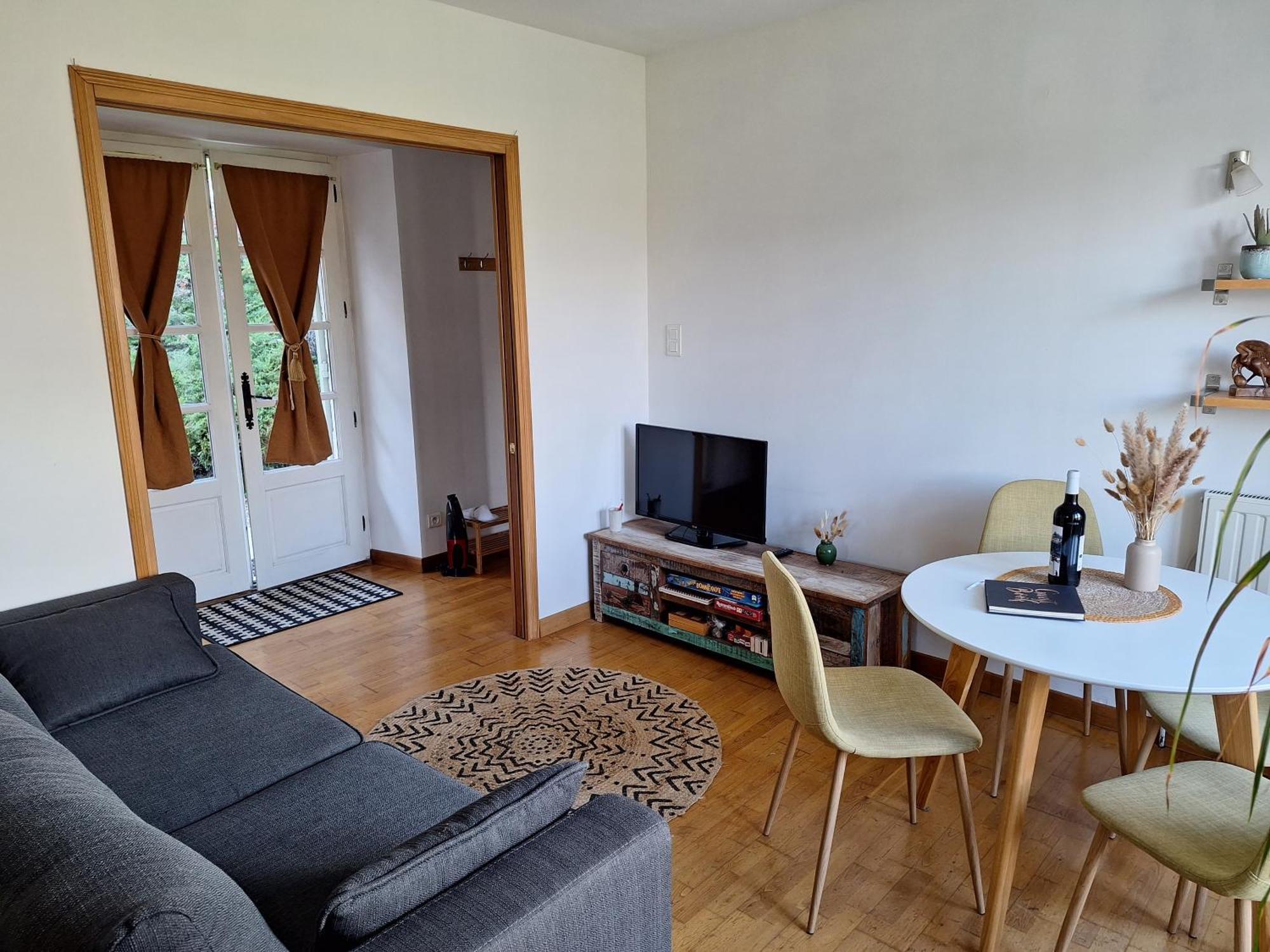 La Grange Apartment Еме Екстериор снимка